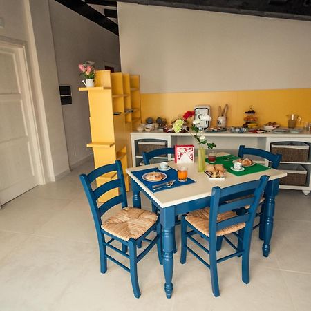 B&B I Fiori Del Mare Agropoli Exteriör bild
